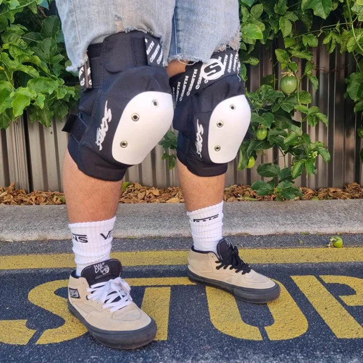 Smith Scabs Black/White Elite Knee Pads